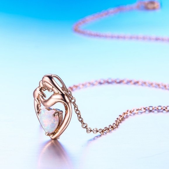 Flyow Fine Jewelry Women’s Loving Mother Child Heart White Opal Necklace - Picture 3 of 13